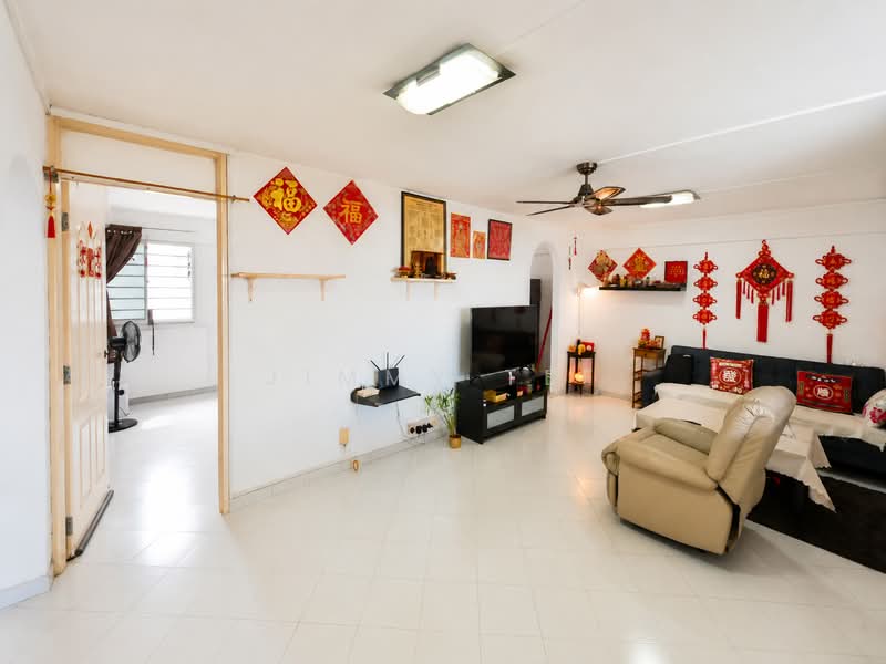 166 Yishun Ring Road, 166 Yishun Ring Road, 3 Bedrooms, 904 sqft, HDB Flat For Sale, by Jimmy Tee, 500219965 - Living Room - PropertyGuru.com.sg