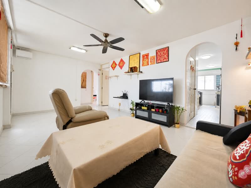 166 Yishun Ring Road, 166 Yishun Ring Road, 3 Bedrooms, 904 sqft, HDB Flat For Sale, by Jimmy Tee, 500219965 - Living Room - PropertyGuru.com.sg