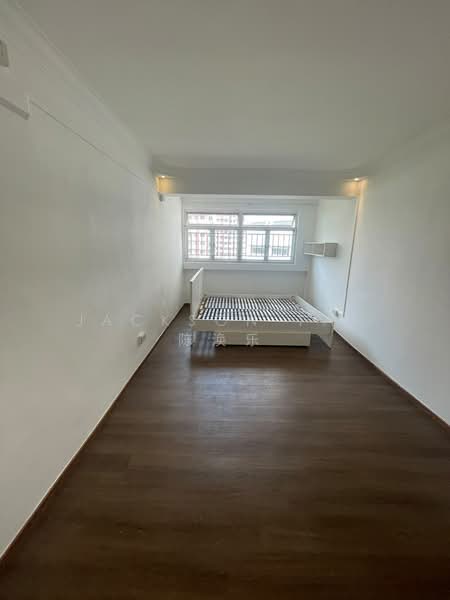 130 Bukit Merah View, 130 Bukit Merah View, 5 Bedrooms, 1,625 sqft, HDB Flat For Rent, by Jackson Tan  陈涣乐, 500219971 - Bedroom - PropertyGuru.com.sg