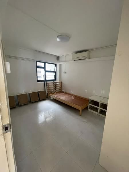 130 Bukit Merah View, 130 Bukit Merah View, 5 Bedrooms, 1,625 sqft, HDB Flat For Rent, by Jackson Tan  陈涣乐, 500219971 - Bedroom - PropertyGuru.com.sg