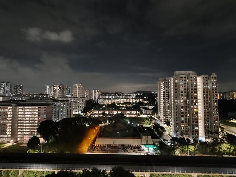413 Commonwealth Avenue West, 413 Commonwealth Avenue West, Room Rental, 200 sqft, HDB Flat For Rent, by Thomas Siah, 500219981 - Exterior - PropertyGuru.com.sg
