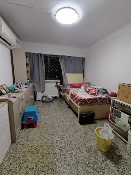 413 Commonwealth Avenue West, 413 Commonwealth Avenue West, Room Rental, 200 sqft, HDB Flat For Rent, by Thomas Siah, 500219981 - Bedroom - PropertyGuru.com.sg