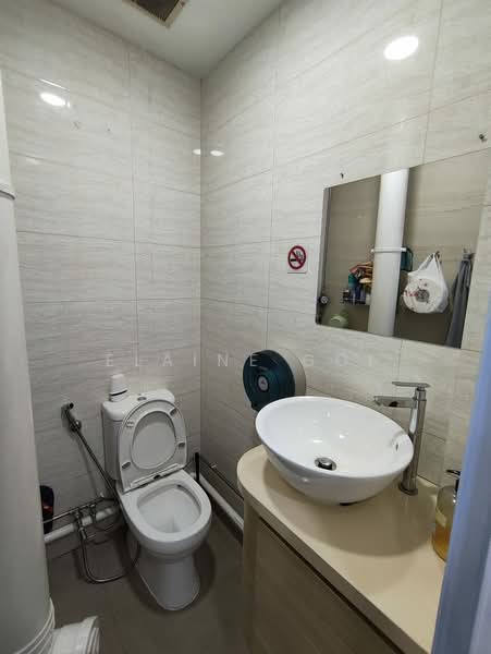 742 Bedok Reservoir Road, Bedok Reservoir Road, Bedok North, Chai Chee, Kaki Bukit, Ubi Ave, 1,646 sqft, Shop / Shophouse For Rent, by Elaine Goi, 500220009 - Bathroom - CommercialGuru.com.sg