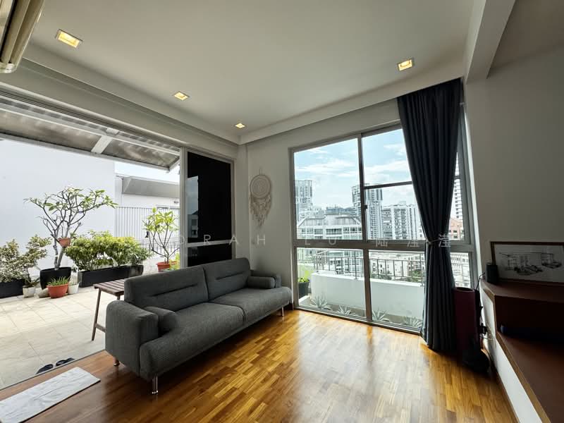 Belmond Green, 15 Balmoral Road, 5 Bedrooms, 2,454 sqft, Condominium For Sale, by Deborah Lu 陆滢滢, 500220038 - Family area - PropertyGuru.com.sg