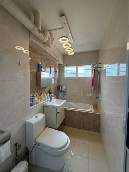 765 Jurong West Street 74, 765 Jurong West Street 74, 3 Bedrooms, 1,323 sqft, HDB Flat For Sale, by Gary Lim, 500220057 - PropertyGuru.com.sg