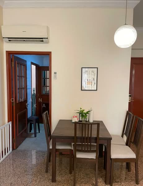 Dover Parkview, 38 Dover Rise, 2 Bedrooms, 936 sqft, Condominium For Sale, by Chan Kwong Yin (Katherine), 500220075 - Dining Room - PropertyGuru.com.sg