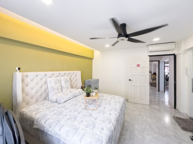 714 Jurong West Street 71, 714 Jurong West Street 71, 4 Bedrooms, 1,572 sqft, HDB Flat For Sale, by Mak G Y, 500220078 - Bedroom - PropertyGuru.com.sg