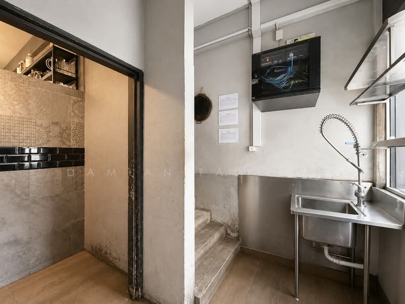 ✸ RARE HDB SHOPHOUSE APPROVED FOR F&B USE ✸ APPROVED OUTDOOR REFRESHMENT AREA ✸ LONG TERM TENANT ✸, Tampines Street 43 Street 44 Street 41 Street 21 Street 23 Street 11 Street 12 Street 81 Street 86 Street 91 Avenue 1 Central 1 Pasir Ris Drive Grove Link Simei, 1,905 sqft, Shop / Shophouse For Sale, by Damian Tan 陈係赈, 500220082 - Interior - CommercialGuru.com.sg