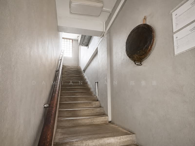 ✸ RARE HDB SHOPHOUSE APPROVED FOR F&B USE ✸ APPROVED OUTDOOR REFRESHMENT AREA ✸ LONG TERM TENANT ✸, Tampines Street 43 Street 44 Street 41 Street 21 Street 23 Street 11 Street 12 Street 81 Street 86 Street 91 Avenue 1 Central 1 Pasir Ris Drive Grove Link Simei, 1,905 sqft, Shop / Shophouse For Sale, by Damian Tan 陈係赈, 500220082 - Corridor - CommercialGuru.com.sg