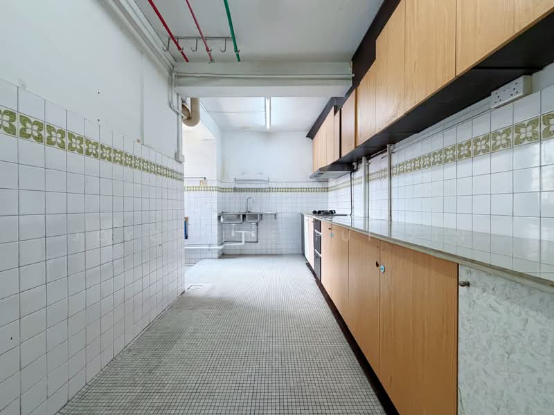 12 North Bridge Road, 12 North Bridge Road, 3 Bedrooms, 1,281 sqft, HDB Flat For Sale, by Joyce Lye Hui Xin, 500220087 - PropertyGuru.com.sg
