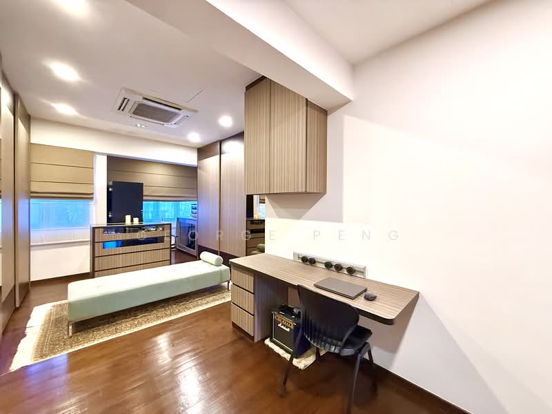 Eastwood Way, Eastwood Way, 4 Bedrooms, 3,500 sqft, Semi-Detached House For Sale, by George Peng, 500220090 - Study - PropertyGuru.com.sg