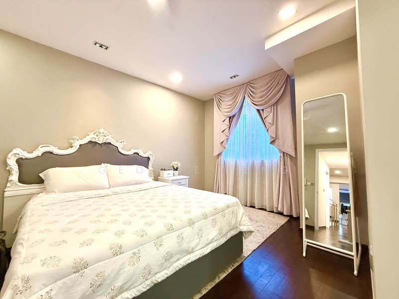 Eastwood Way, Eastwood Way, 4 Bedrooms, 3,500 sqft, Semi-Detached House For Sale, by George Peng, 500220090 - Bedroom - PropertyGuru.com.sg