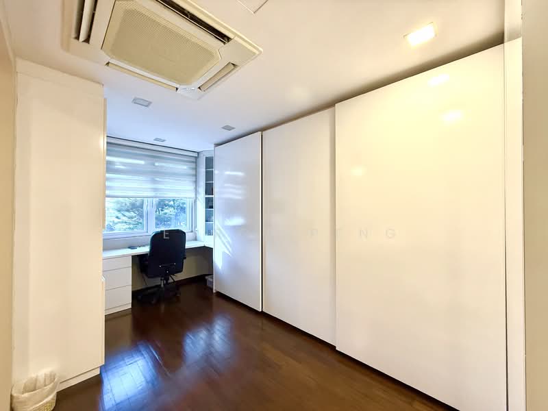 Eastwood Way, Eastwood Way, 4 Bedrooms, 3,500 sqft, Semi-Detached House For Sale, by George Peng, 500220090 - Study - PropertyGuru.com.sg