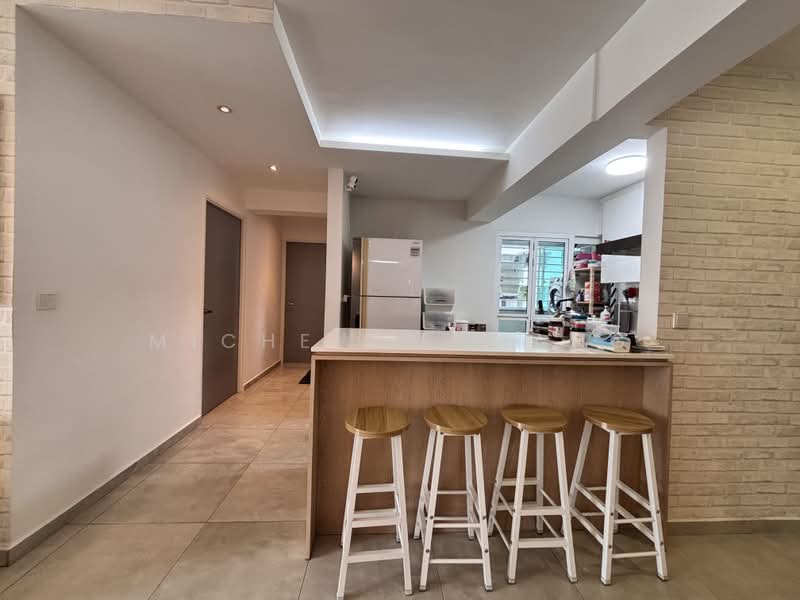 217C Sumang Walk, 217C Sumang Walk, 3 Bedrooms, 990 sqft, HDB Flat For Sale, by Michelle Hiang, 500220091 - Kitchen - PropertyGuru.com.sg