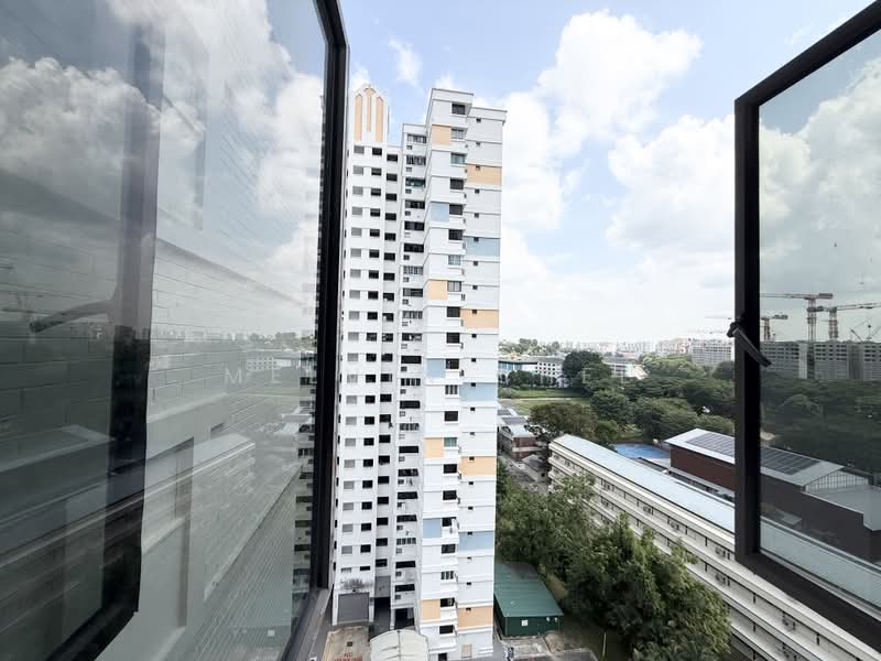 162 Jalan Teck Whye, 162 Jalan Teck Whye, 5 Bedrooms, 1,313 sqft, HDB Flat For Sale, by Melvin Chee, 500220095 - Exterior - PropertyGuru.com.sg