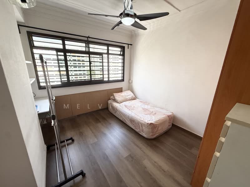 162 Jalan Teck Whye, 162 Jalan Teck Whye, 5 Bedrooms, 1,313 sqft, HDB Flat For Sale, by Melvin Chee, 500220095 - Bedroom - PropertyGuru.com.sg