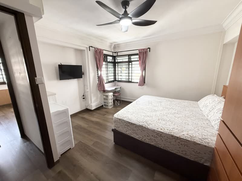 162 Jalan Teck Whye, 162 Jalan Teck Whye, 5 Bedrooms, 1,313 sqft, HDB Flat For Sale, by Melvin Chee, 500220095 - Bedroom - PropertyGuru.com.sg