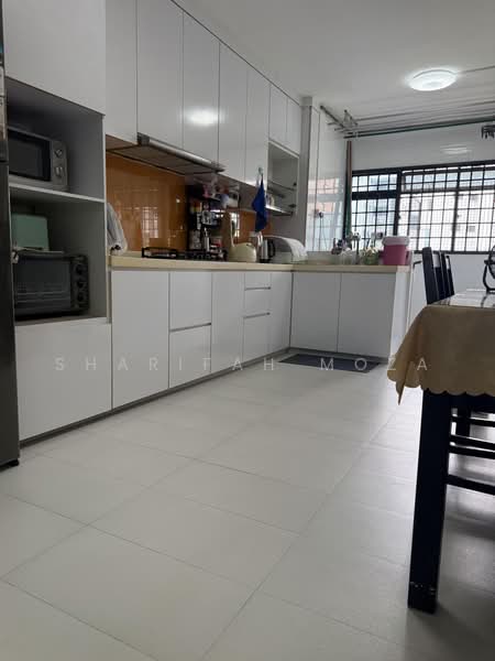 117 Yishun Ring Road, 117 Yishun Ring Road, 2 Bedrooms, 796 sqft, HDB Flat For Sale, by Sharifah Moza, 500220097 - Kitchen - PropertyGuru.com.sg