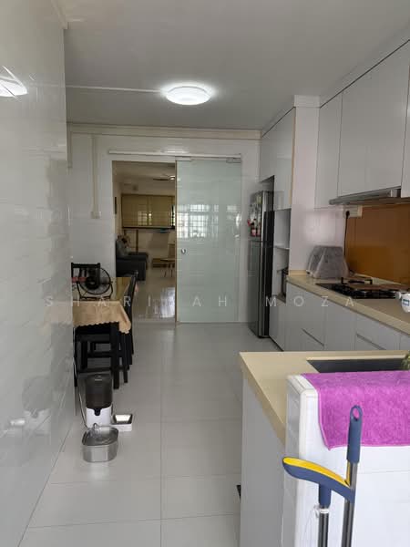 117 Yishun Ring Road, 117 Yishun Ring Road, 2 Bedrooms, 796 sqft, HDB Flat For Sale, by Sharifah Moza, 500220097 - Kitchen - PropertyGuru.com.sg