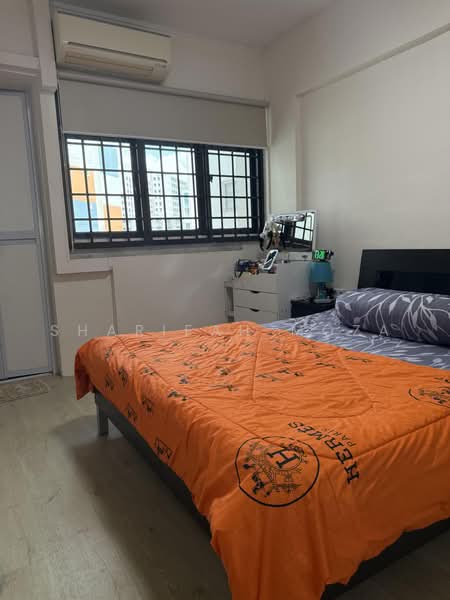117 Yishun Ring Road, 117 Yishun Ring Road, 2 Bedrooms, 796 sqft, HDB Flat For Sale, by Sharifah Moza, 500220097 - Bedroom - PropertyGuru.com.sg