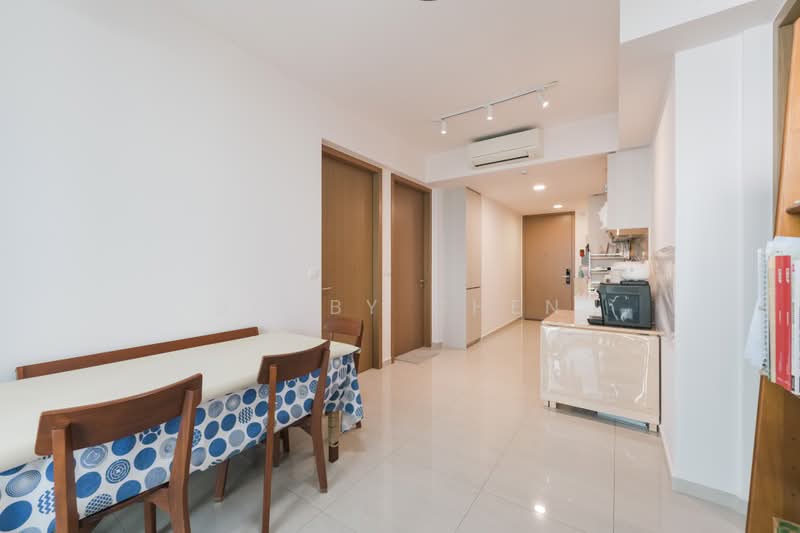Whistler Grand, 107 West Coast Vale, 2 Bedrooms, 614 sqft, Condominium For Sale, by Bobby Chen, 500220099 - Dining Room - PropertyGuru.com.sg