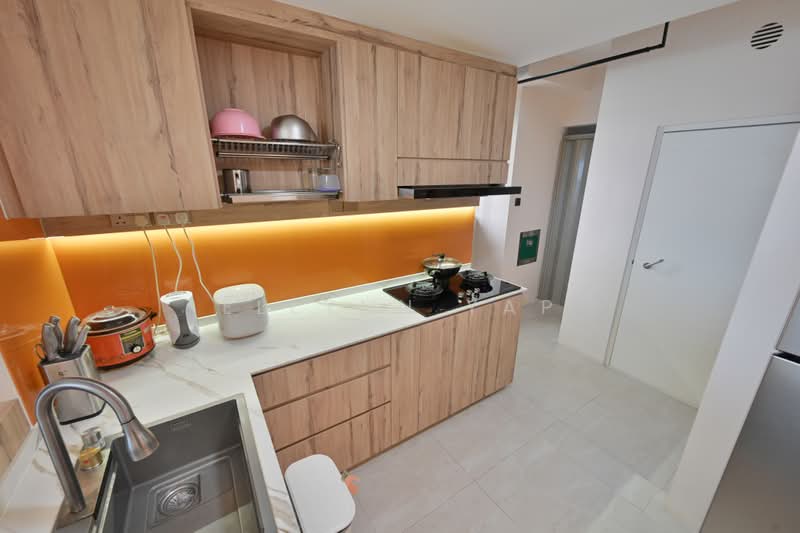 Blue Horizon, 23 West Coast Crescent, 3 Bedrooms, 1,152 sqft, Condominium For Sale, by Ellynn Yap, 500220100 - PropertyGuru.com.sg