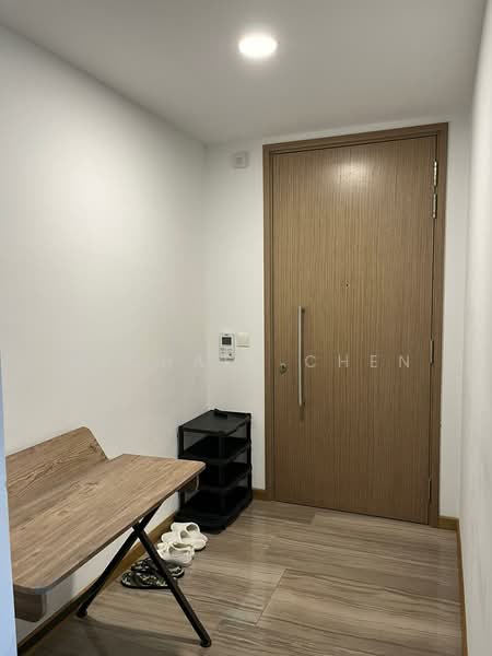 Lakeville, 9 Jurong Lake Link, 2 Bedrooms, 732 sqft, Condominium For Sale, by Michael Chen, 500220106 - Entrance - PropertyGuru.com.sg