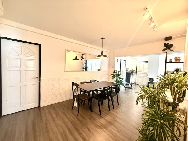 414 Pasir Ris Drive 6, 414 Pasir Ris Drive 6, 3 Bedrooms, 1,216 sqft, HDB Flat For Sale, by Charlene Chai, 500220107 - Dining Room - PropertyGuru.com.sg