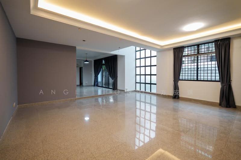 Undervalued 3 storeys Large Plot Semi-D in Hougang / Bartley / Serangoon, Hougang / Punggol / Sengkang, 7 Bedrooms, 5,500 sqft, Semi-Detached House For Sale, by Angie Hong 方安琪, 500220111 - Interior - PropertyGuru.com.sg