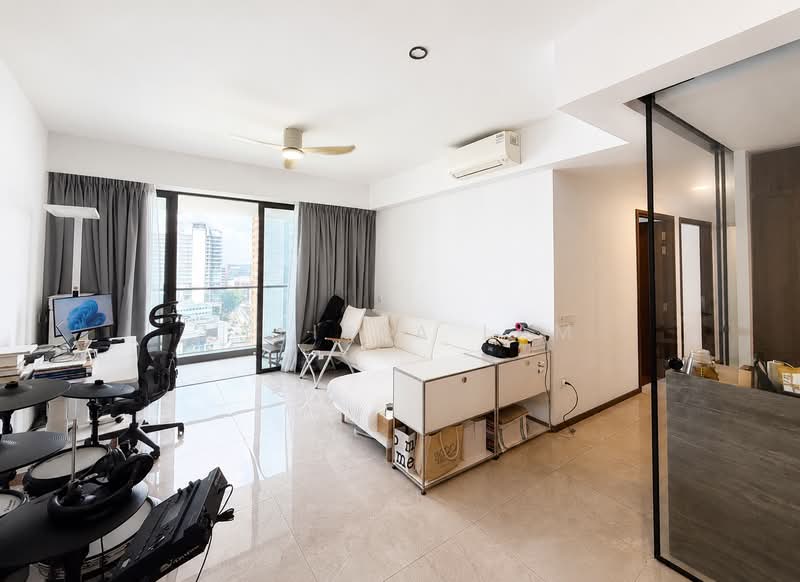 One Pearl Bank, 1 Pearl Bank, 3 Bedrooms, 1,184 sqft, Condominium For Sale, by Melissa Lam, 500220116 - Living Room - PropertyGuru.com.sg