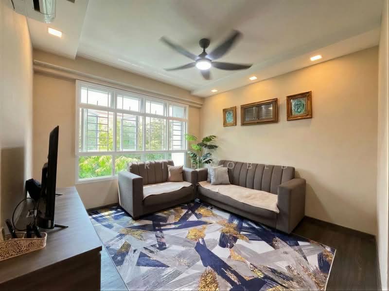 107B Canberra Street, 107B Canberra Street, 3 Bedrooms, 1,001 sqft, HDB Flat For Sale, by Nazri Baobed, 500220120 - Living Room - PropertyGuru.com.sg