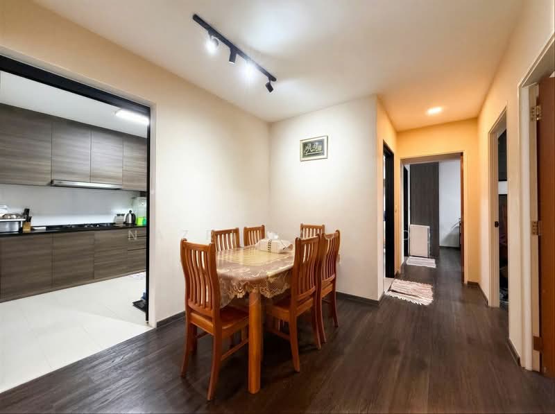 107B Canberra Street, 107B Canberra Street, 3 Bedrooms, 1,001 sqft, HDB Flat For Sale, by Nazri Baobed, 500220120 - Kitchen - PropertyGuru.com.sg