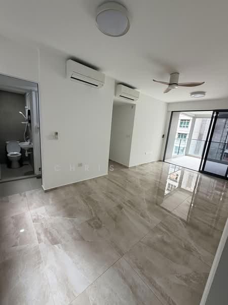 Affinity At Serangoon, , 3 Bedrooms, 1,152 sqft, Condominium For Sale, by Chris Tan, 500220125 - Bathroom - PropertyGuru.com.sg