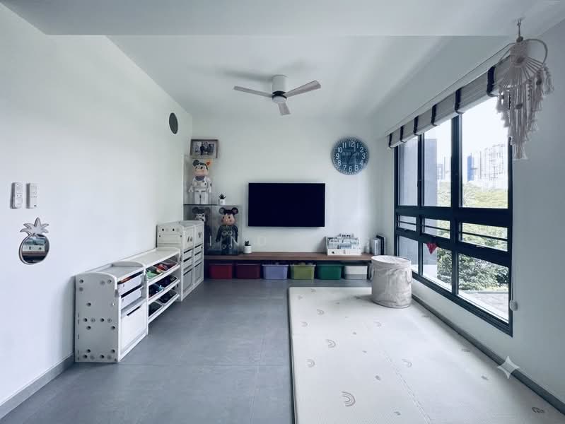 96 Dawson Road, 96 Dawson Road, 3 Bedrooms, 893 sqft, HDB Flat For Sale, by Wind Ang, 500220132 - Living Room - PropertyGuru.com.sg