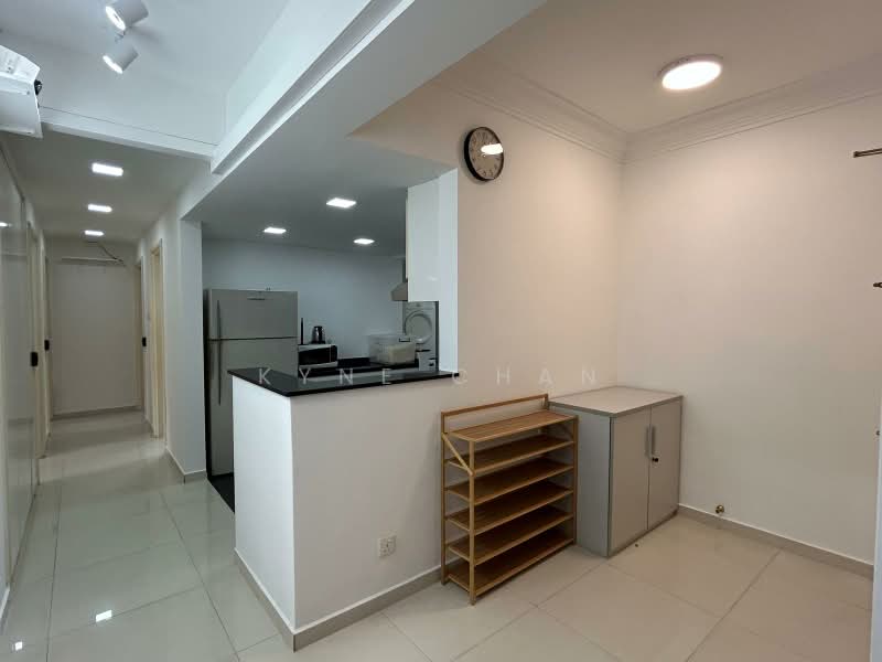 Westcove Condo, 10 West Coast Crescent, Room Rental, 135 sqft, Condominium For Rent, by Kyne Chan, 500220159 - Kitchen - PropertyGuru.com.sg