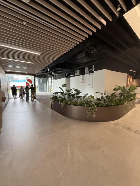 Wilkie Edge, 8 Wilkie Road, 623 sqft, Food & Beverage For Rent, by Evone Yap, 500220195 - Entrance - CommercialGuru.com.sg