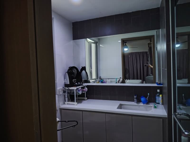 CityLife @ Tampines, , 2 Bedrooms, 786 sqft, Executive Condominium For Sale, by Jace Chew, 500220215 - Master Bathroom - PropertyGuru.com.sg