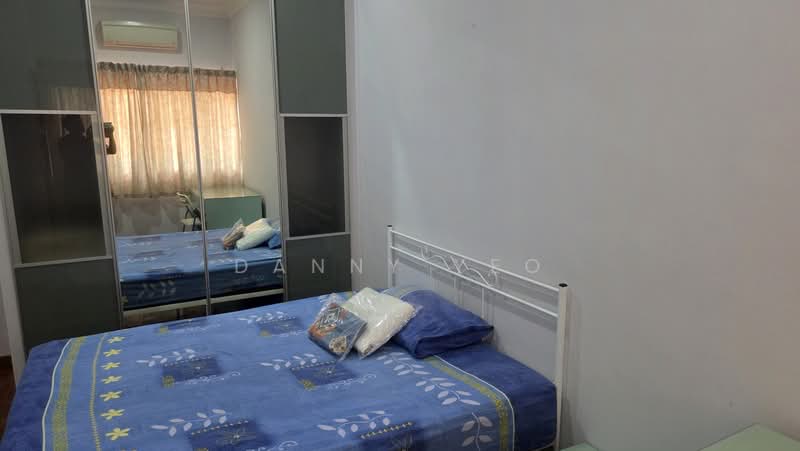 7 loyang place, Loyang Place, Room Rental, 200 sqft, Semi-Detached House For Rent, by Danny Yeo, 500220225 - Bedroom - PropertyGuru.com.sg