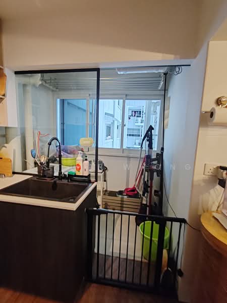 626A Tampines Street 61, 626A Tampines Street 61, 3 Bedrooms, 1,216 sqft, HDB Flat For Sale, by Esther Whong, 500220238 - Kitchen - PropertyGuru.com.sg