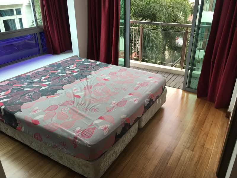 3 @ Phillips, 3 Phillips Avenue, 3 Bedrooms, 1,033 sqft, Condominium For Rent, by James Goh, 500220250 - Bedroom - PropertyGuru.com.sg