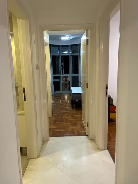 The Bayshore, 22 Bayshore Road, 2 Bedrooms, 1,012 sqft, Condominium For Rent, by Shelly Li, 500220252 - Corridor - PropertyGuru.com.sg