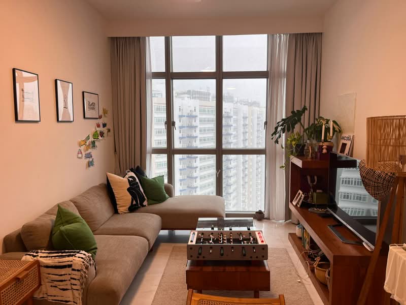 The Bayshore, 22 Bayshore Road, 2 Bedrooms, 1,012 sqft, Condominium For Rent, by Shelly Li, 500220252 - Living Room - PropertyGuru.com.sg
