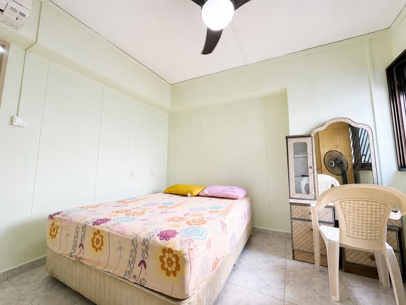 290D Bukit Batok East Avenue 3, 290D Bukit Batok East Avenue 3, Room Rental, 140 sqft, HDB Flat For Rent, by Kaye Poh, 500220254 - Bedroom - PropertyGuru.com.sg