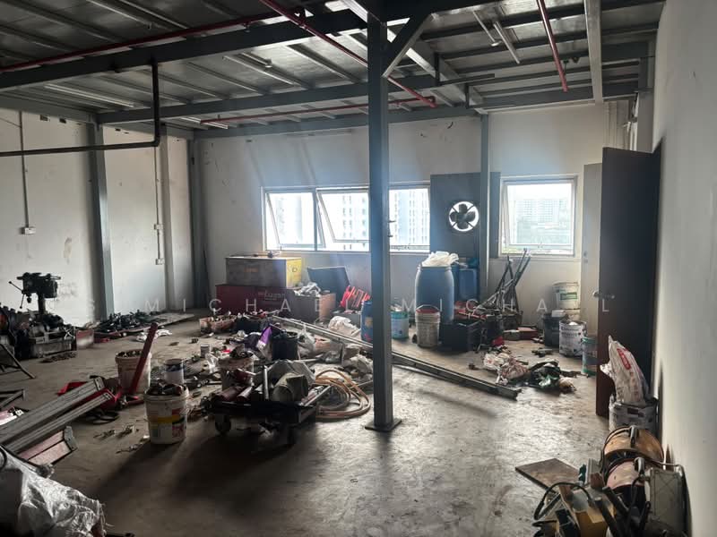Pioneer Point, 5 Soon Lee Street, Boon Lay / Jurong / Tuas, 968 sqft, Factory / Workshop (B2) For Rent, by S MICHAEL Michael, 500220258 - Interior - CommercialGuru.com.sg