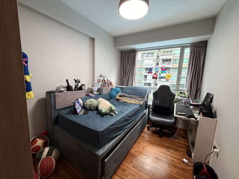 Caspian, 50 Lakeside Drive, 4 Bedrooms, 1,399 sqft, Condominium For Rent, by Huili Koh, 500220264 - Bedroom - PropertyGuru.com.sg
