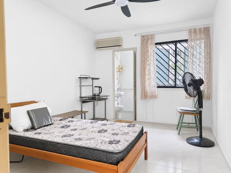 324 Bukit Batok Street 33, 324 Bukit Batok Street 33, Room Rental, 150 sqft, HDB Flat For Rent, by Alex Lim, 500220271 - Bedroom - PropertyGuru.com.sg
