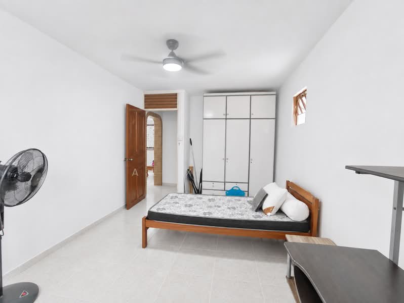 324 Bukit Batok Street 33, 324 Bukit Batok Street 33, Room Rental, 150 sqft, HDB Flat For Rent, by Alex Lim, 500220271 - Bedroom - PropertyGuru.com.sg