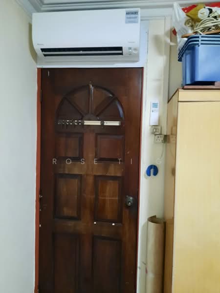 231 Yishun Street 21, 231 Yishun Street 21, Room Rental, 150 sqft, HDB Flat For Rent, by Rose Ting, 500220274 - Entrance - PropertyGuru.com.sg