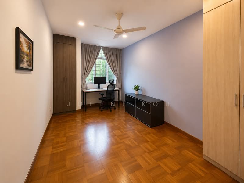Henry Park Pri | Holland Grove Road | Mount Sinai | Moonbeam Terrace, , 3 Bedrooms, 2,740 sqft, Terraced House For Sale, by Jolene Koh, 500220275 - Study - PropertyGuru.com.sg