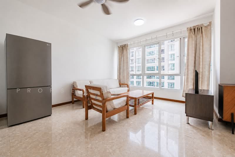 The Floravale, 242 Westwood Avenue, Boon Lay / Jurong / Tuas, 3 Bedrooms, 1,238 sqft, Executive Condominium For Sale, by KOH YONG JIAN, 500220282 - Living Room - PropertyGuru.com.sg